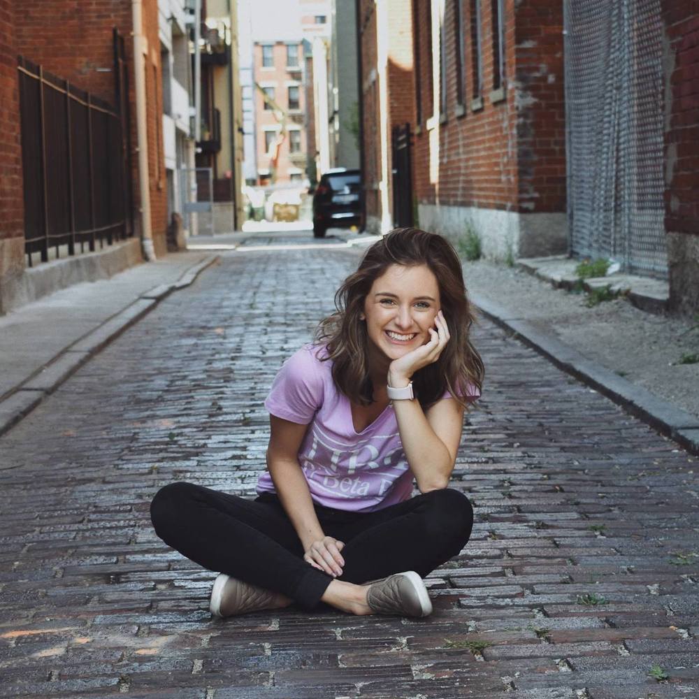 Meet your Posher, Emilie